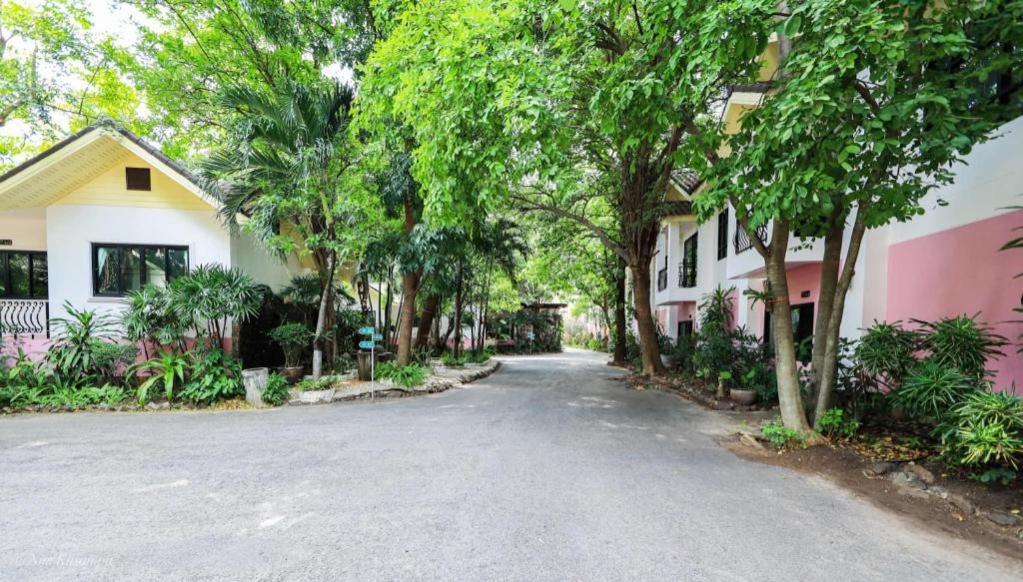 Chayada Garden House And Resort Hotel Nakhon Ratchasima Luaran gambar