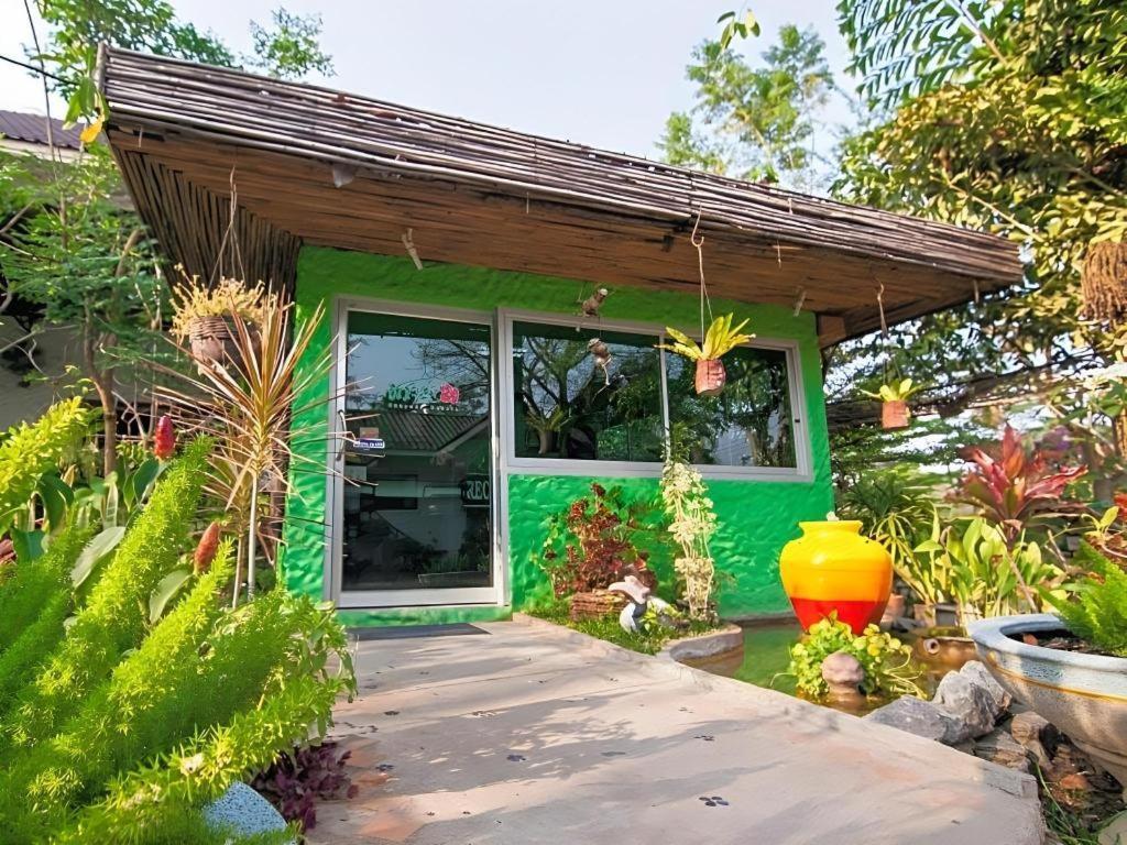 Chayada Garden House And Resort Hotel Nakhon Ratchasima Luaran gambar