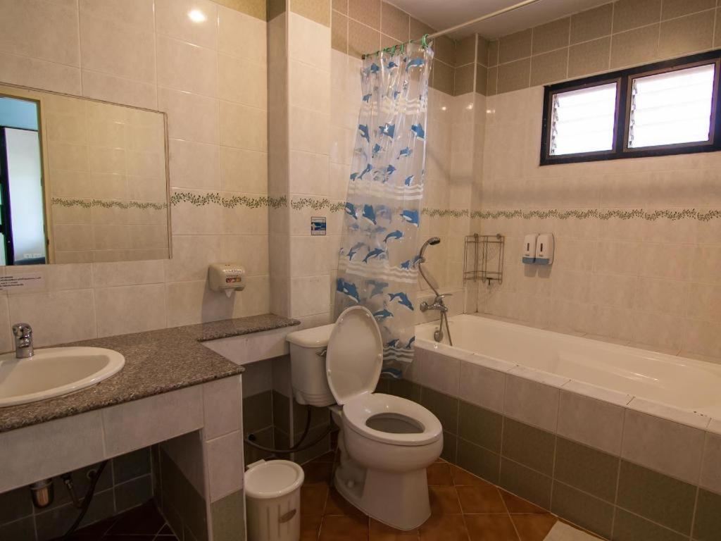 Chayada Garden House And Resort Hotel Nakhon Ratchasima Luaran gambar